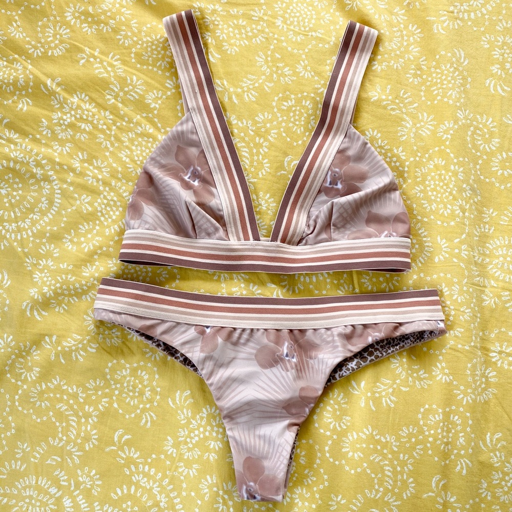 Acacia Capsule Modern Pacifica Set